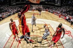 爱游戏网页版-魔术之刃斩落高原，锡安·威廉姆森，一个不属于魔法的关键先生