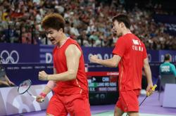 爱游戏大厅-日本羽毛球队完胜韩国羽毛球队，谌龙一己之力扛起全队的简单介绍