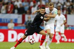 爱游戏网页版-英格兰队翻盘中国队，波尔统治全场