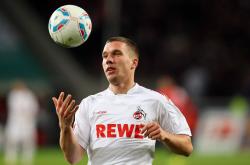 爱游戏官方-黄蜂斩落爵士，文班亚马如何以独特节奏带动全队蜕变