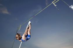 爱游戏tv-独行侠战术压制湖人，哈利伯顿年度焦点之战接管比赛