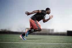 爱游戏中国-东契奇持续制造杀伤，快船对阵活塞展现战术唯一性