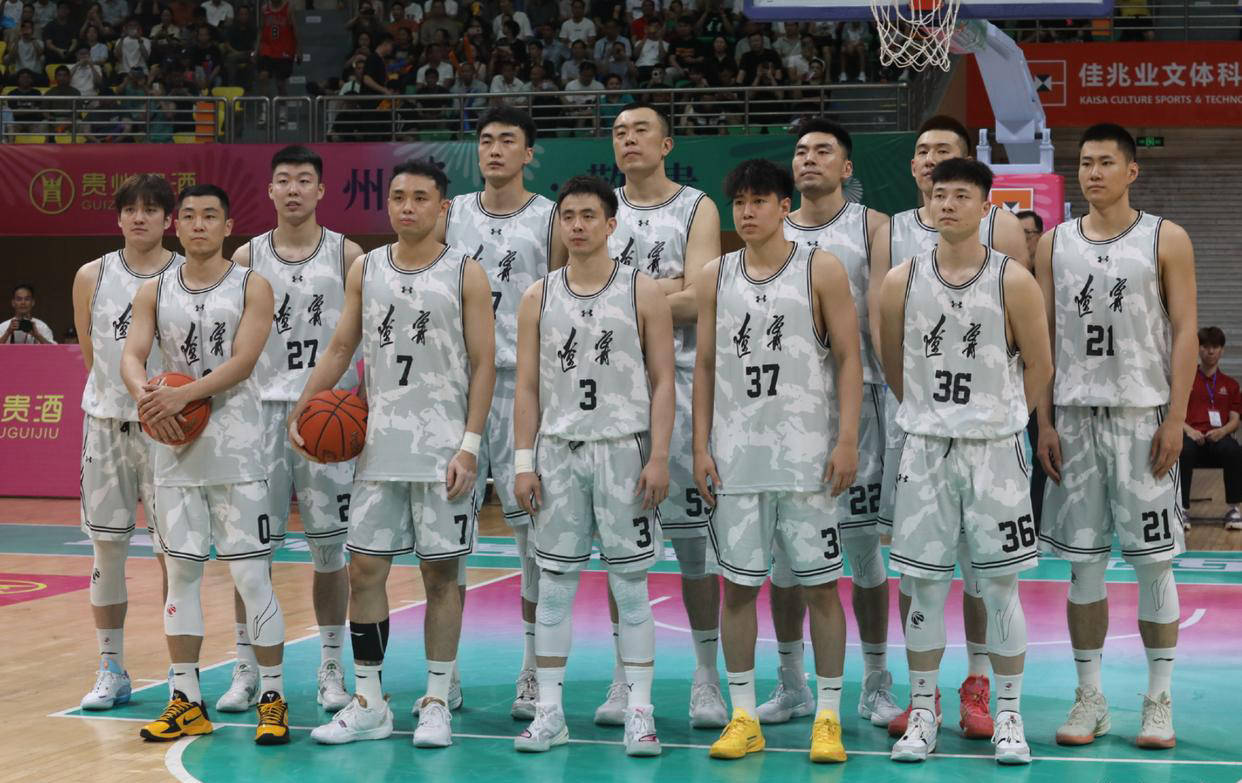 球队备战紧张且有序,迎战对手强劲 球队备战紧张且有序,迎战对手强劲