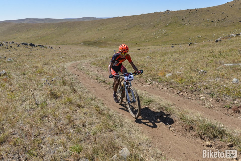 蒙古自行车选手在山地车赛中获得好成绩 蒙古自行车选手在山地车赛中获得好成绩