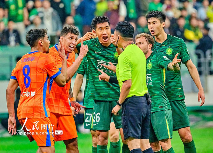 包含北京国安欲胜山东泰山，期待破门得分的词条