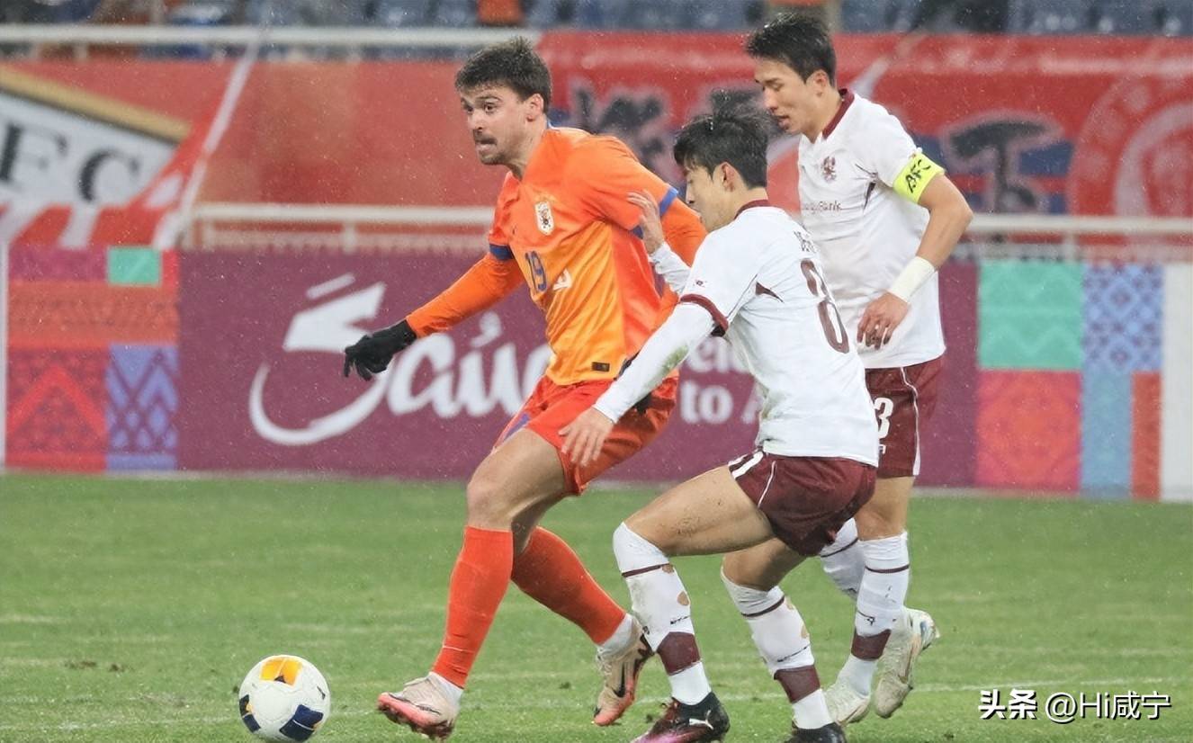 日本队击败澳大利亚,成功晋级四强 日本队击败澳大利亚,成功晋级四强