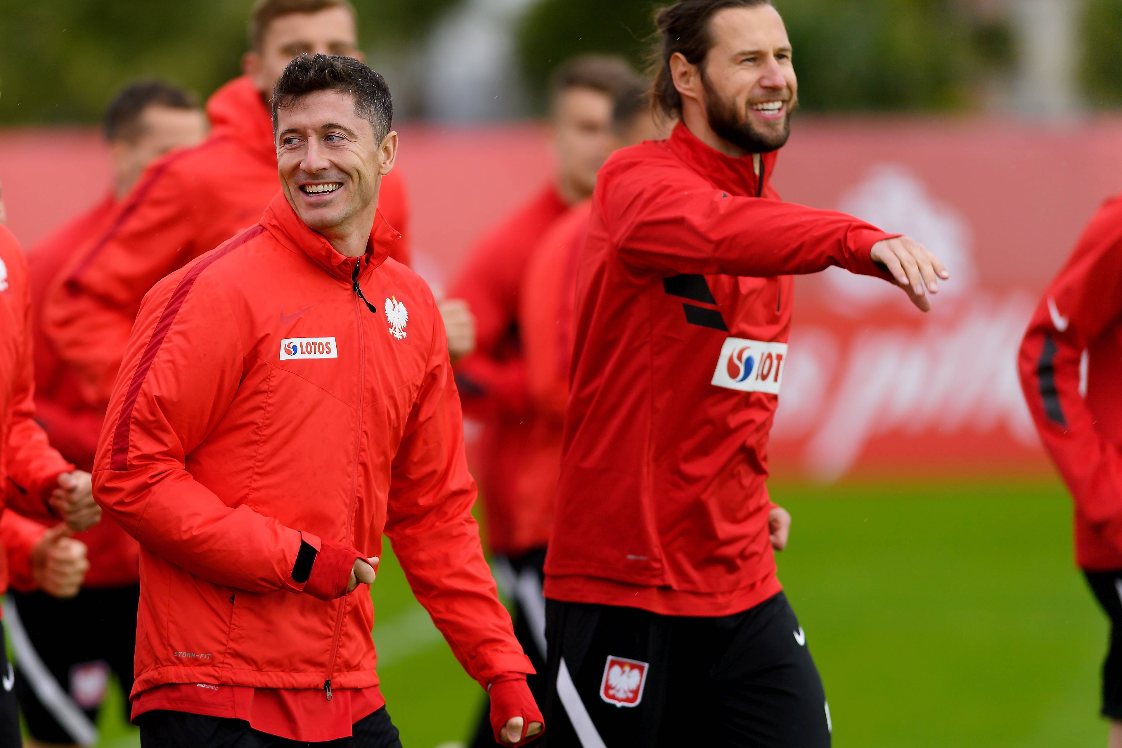 波兰乒乓球队轻取奥地利乒乓球队,张继科制霸全场的简单介绍 波兰乒乓球队轻取奥地利乒乓球队,张继科制霸全场的简单介绍