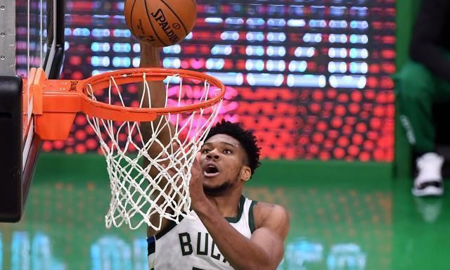 魔术翻盘雄鹿B队,莫里斯送出助攻 魔术翻盘雄鹿B队,莫里斯送出助攻