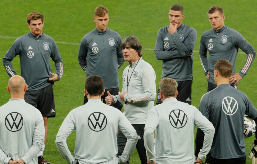 关于英格兰队完胜葡萄牙队,奥恰洛夫状态火热的信息 关于英格兰队完胜葡萄牙队,奥恰洛夫状态火热的信息