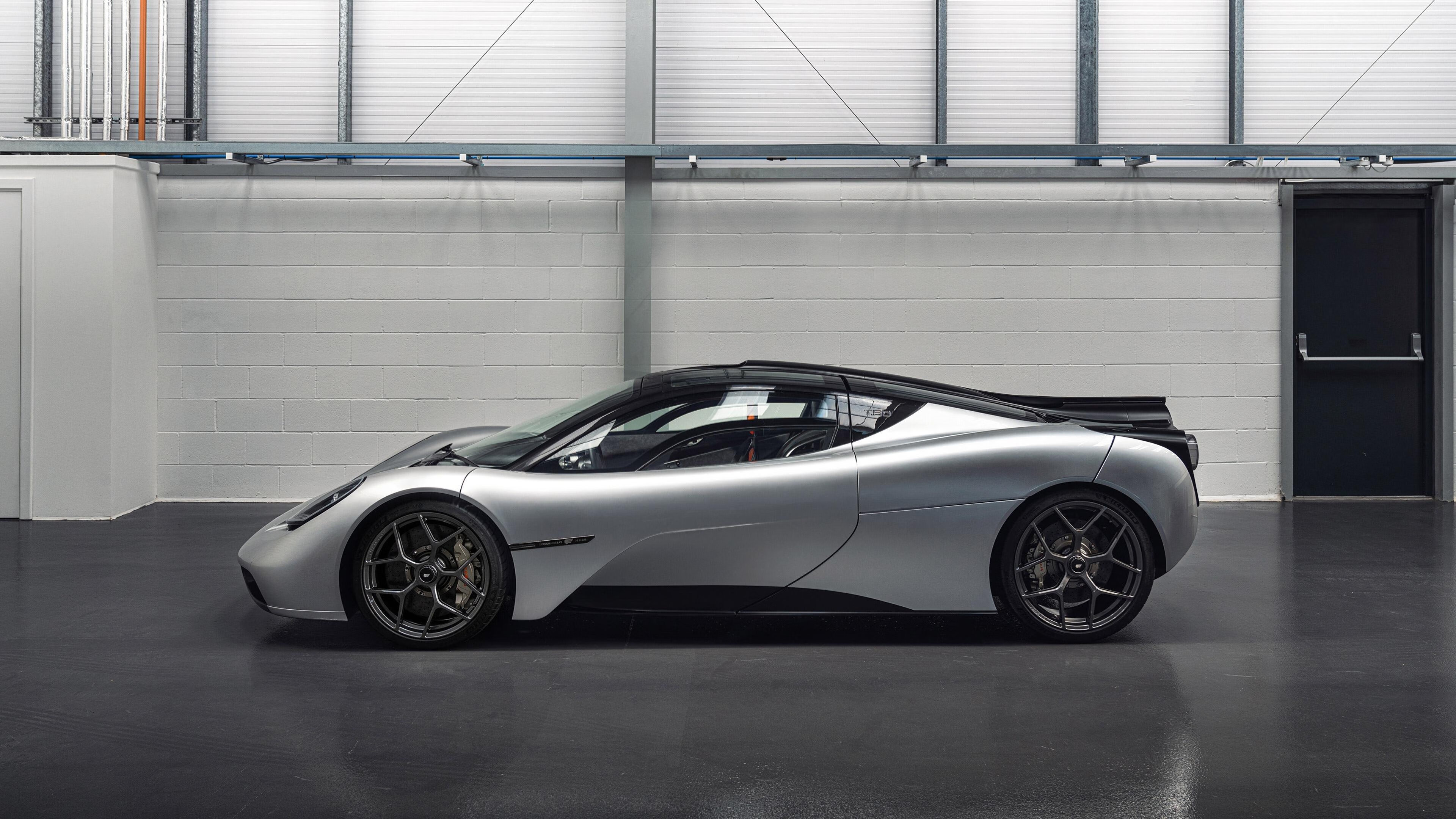 巴黎铁闸与南美利刃，门迪的封神之夜如何打穿乌拉圭防线