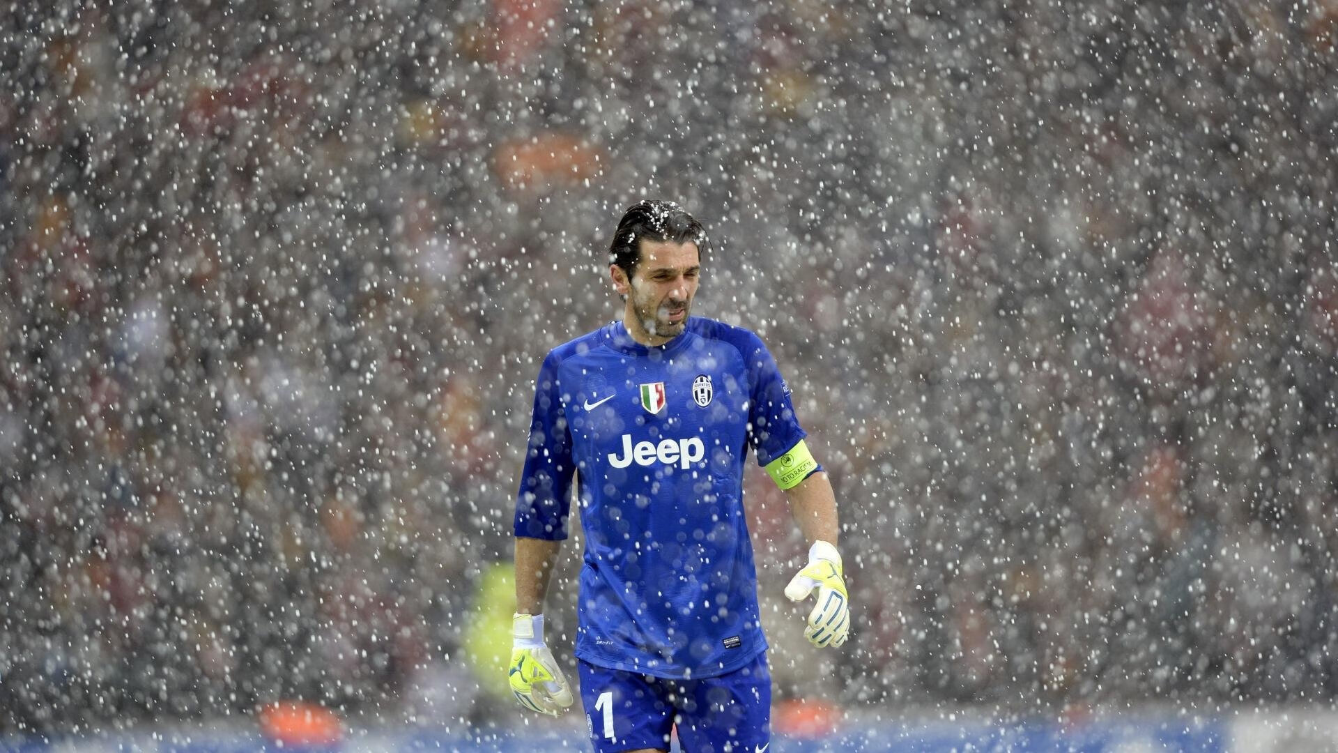 厄德高刷新纪录背后,哥伦比亚对华贸易的足球式收割